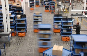 Blog - kiva-systems-robotic-warehouse